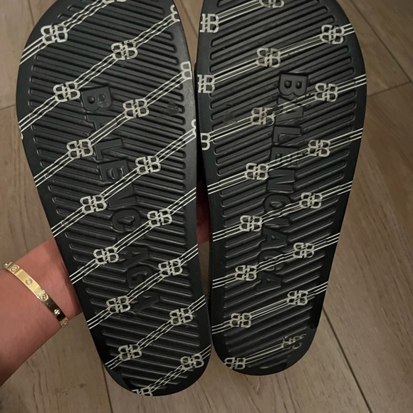 Balenciaga slides 41 - Picture 2 of 3